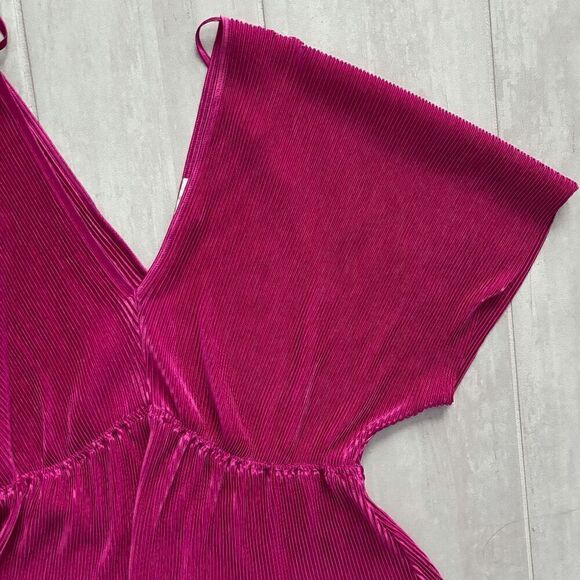 Ro & De Blouse Plunge Front Crinkle Top with Back Tie Bright Pink Wide Sleeves S - Picture 4 of 5